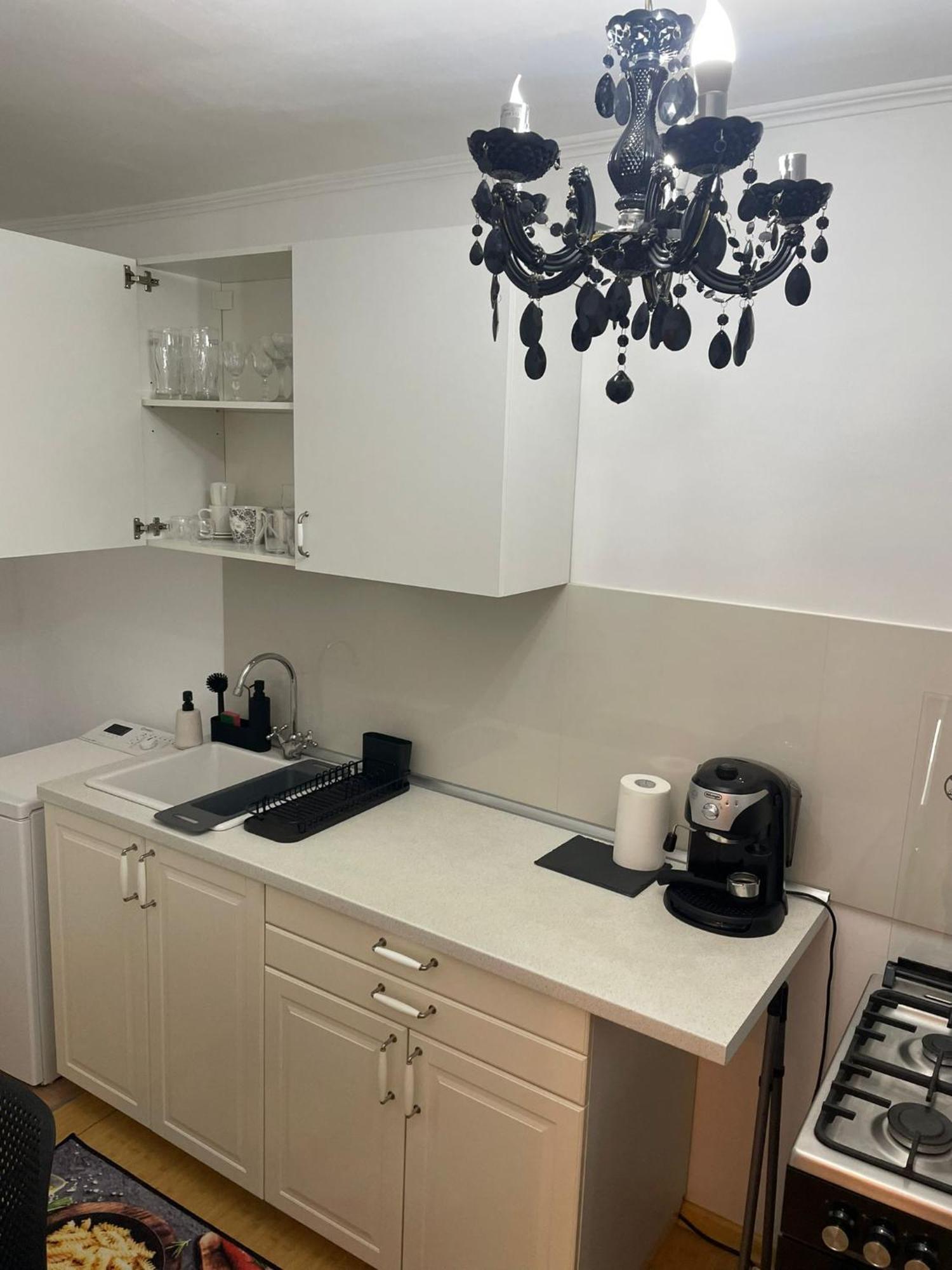 בוקרשט Emm Apartament - 100M Parc Si Metrou Tinererului מראה חיצוני תמונה