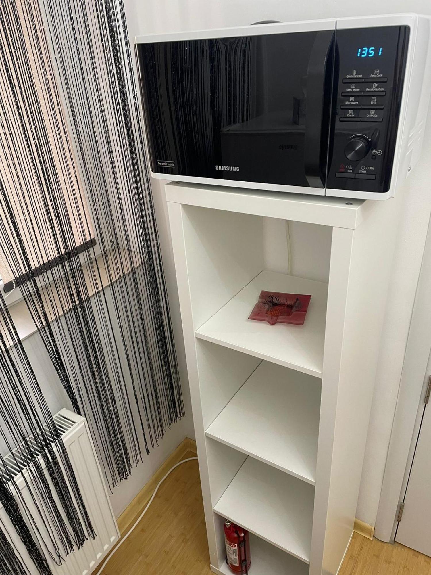 בוקרשט Emm Apartament - 100M Parc Si Metrou Tinererului מראה חיצוני תמונה
